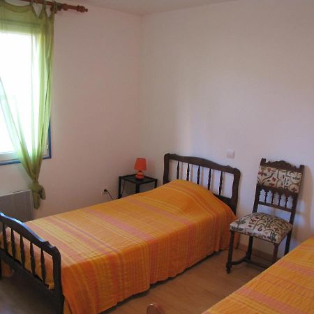 Maison De Village Entre Mer Et Montagne Roujan 外观 照片