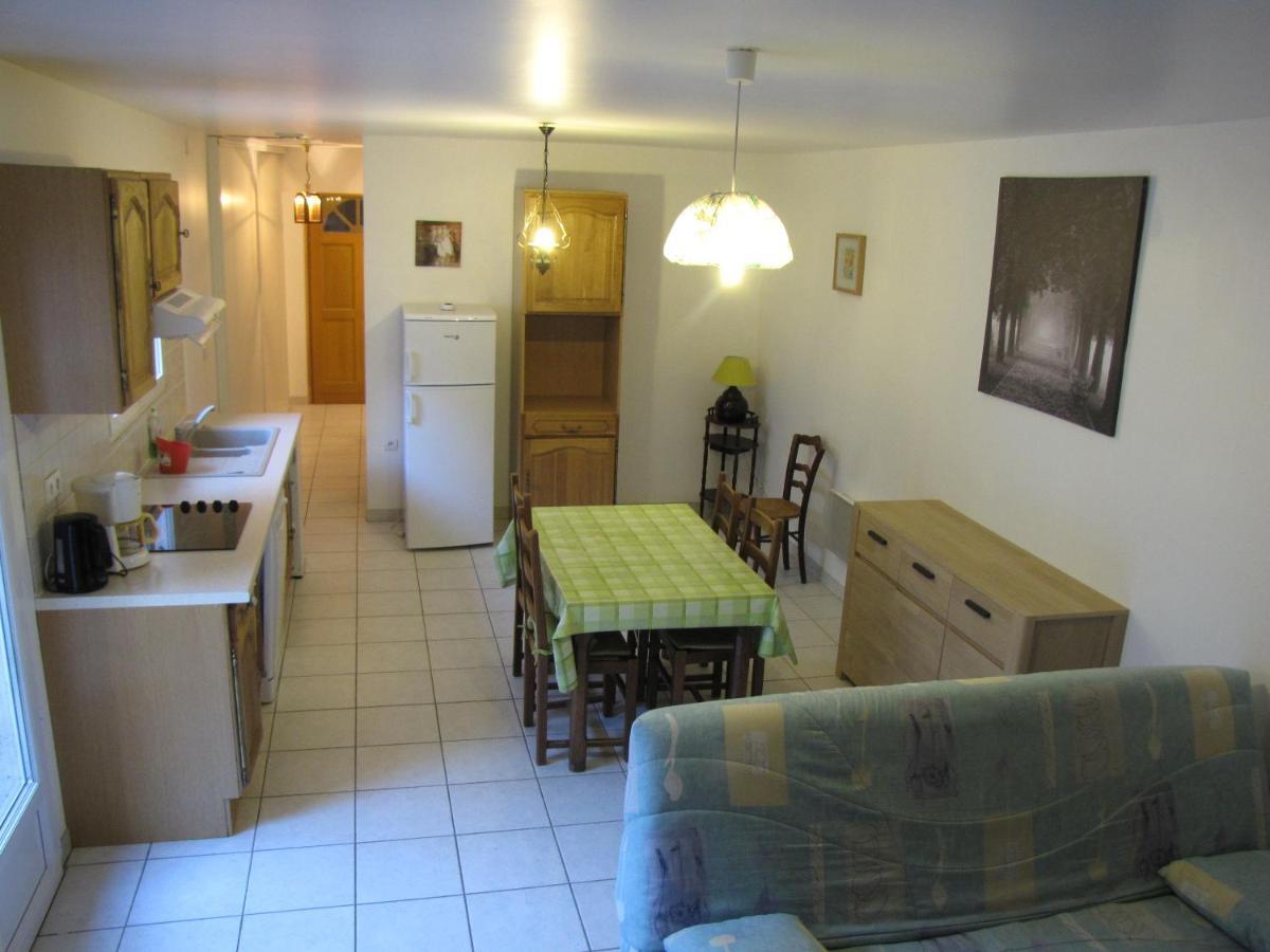 Maison De Village Entre Mer Et Montagne Roujan 外观 照片